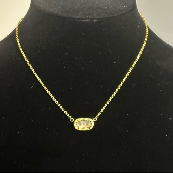 Kendra Scott Elisa Pendant Necklace - Picture 1 of 6
